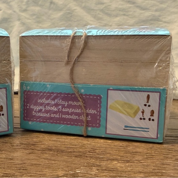 Set of 2: Archeology Excavation Kits (Toy) - perfect for Easter baskets, etc - Picture 7 of 7